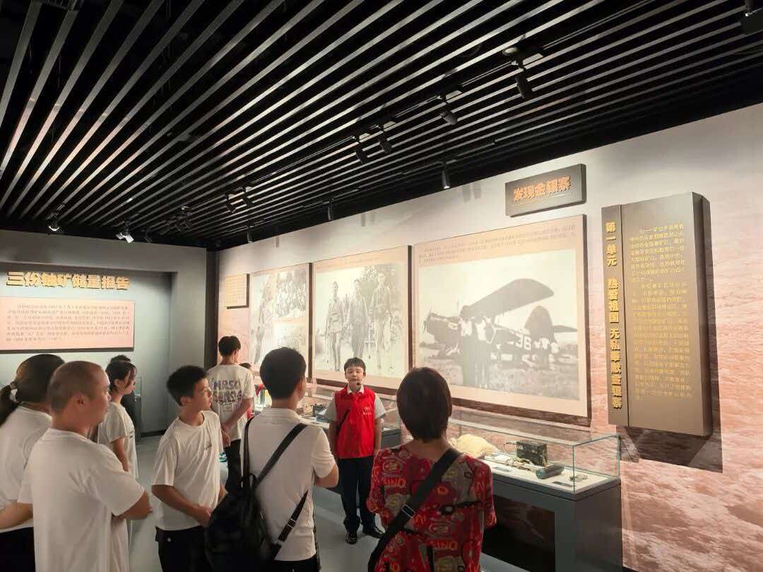 苏仙区:文明实践点“不打烊” 服务游客“零距离”