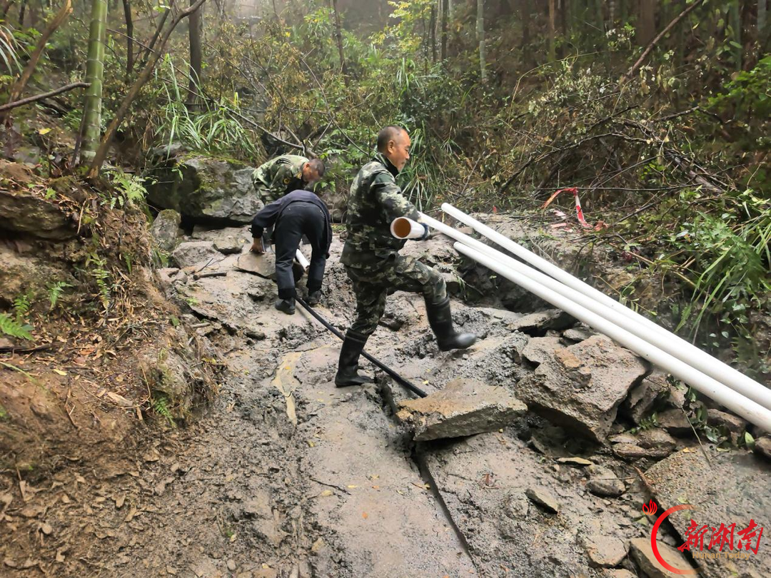 驻村队伍奔乡村  实干惠民暖人心