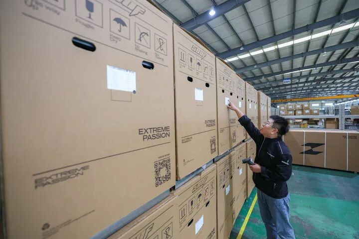 “张雪机车”赢一次或许是运气，赢六次呢？