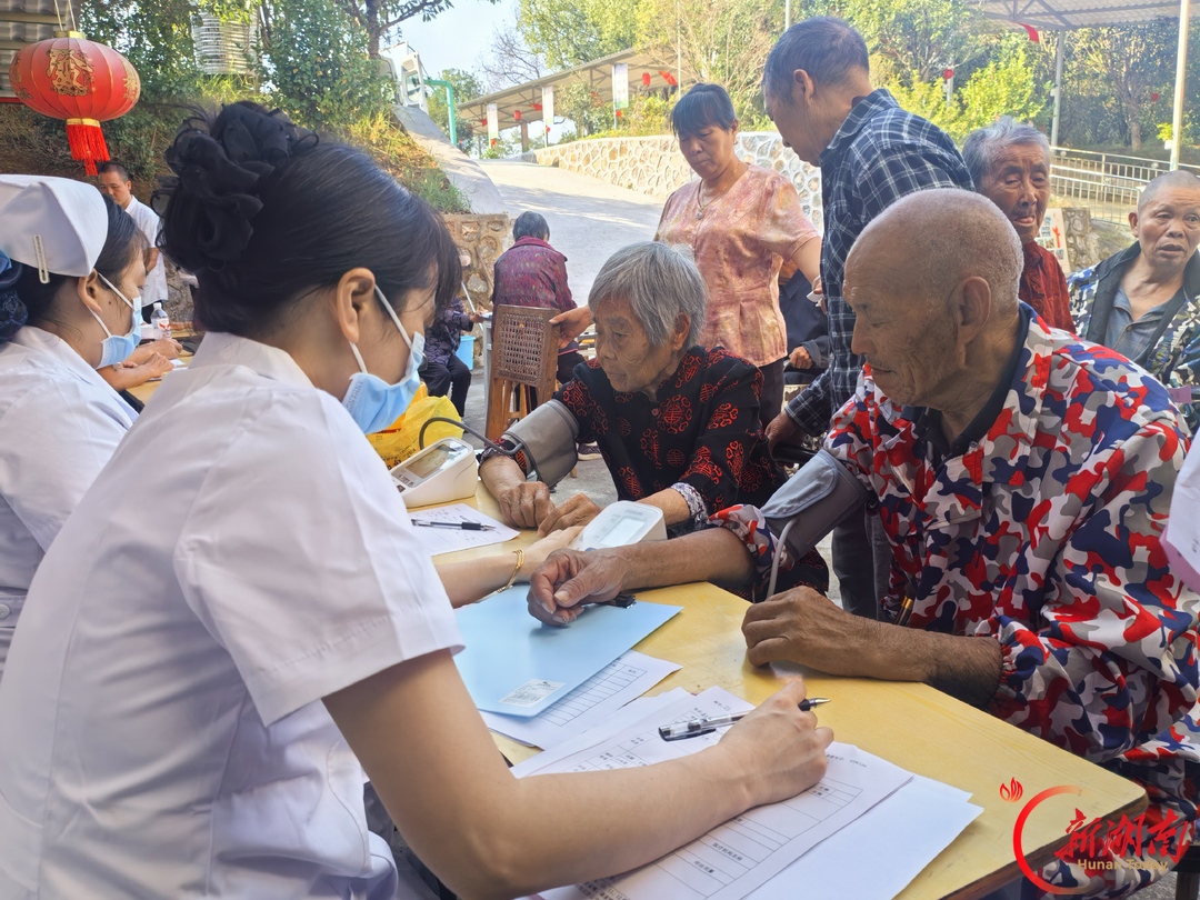 仁心义诊 暖心敬老——祁东县守护养老院银龄安全       