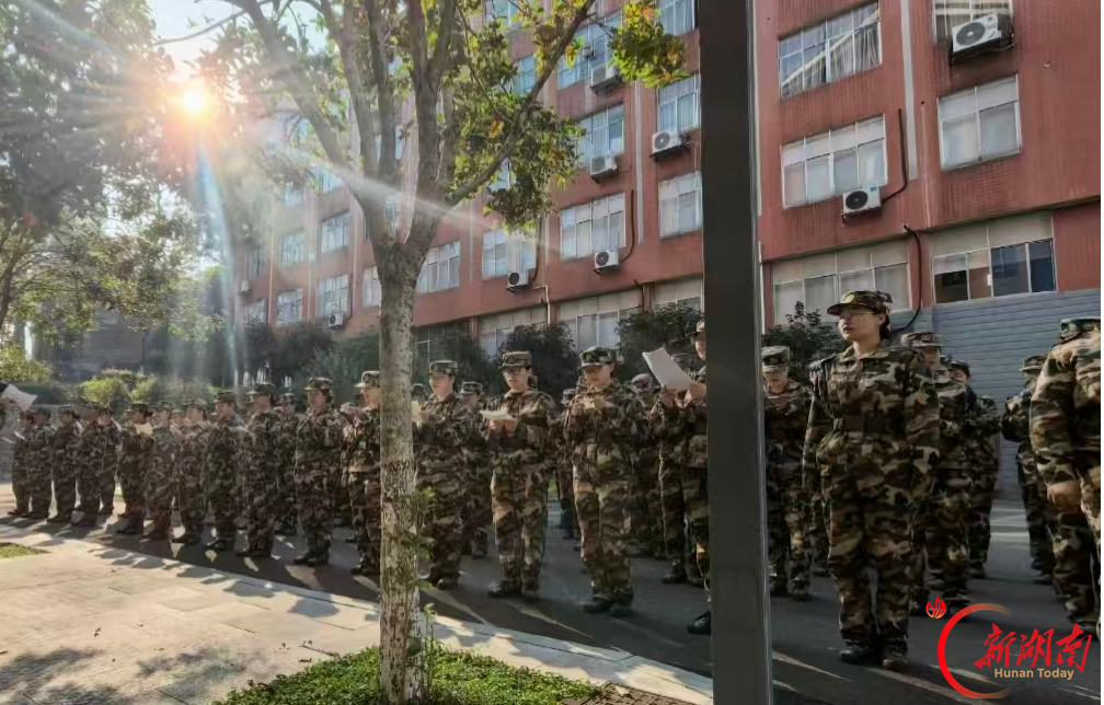 青春正步走|那些看似微小的瞬间,正在我心里发芽