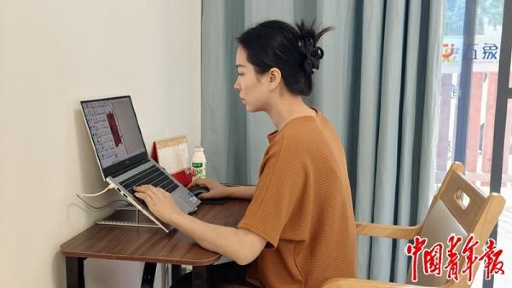 年轻人每月在养老院服务可减免房租