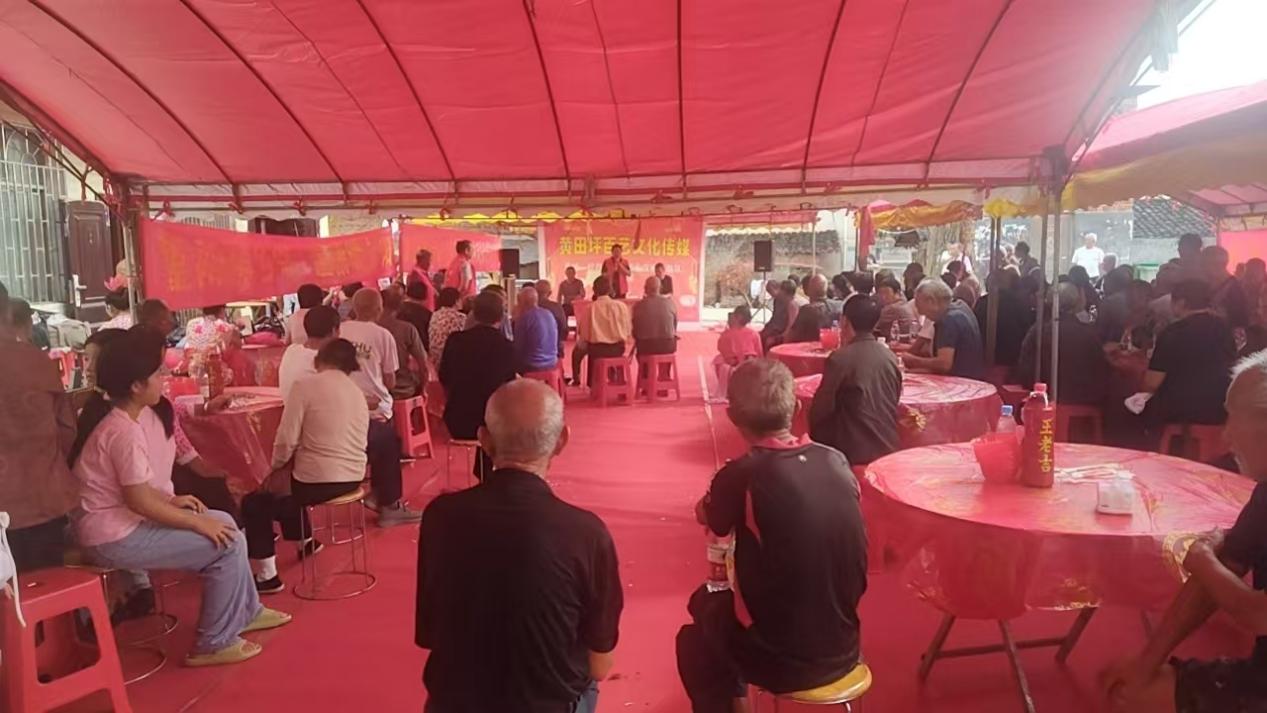 长阳铺镇依托党群服务阵地开展多样重阳主题活动