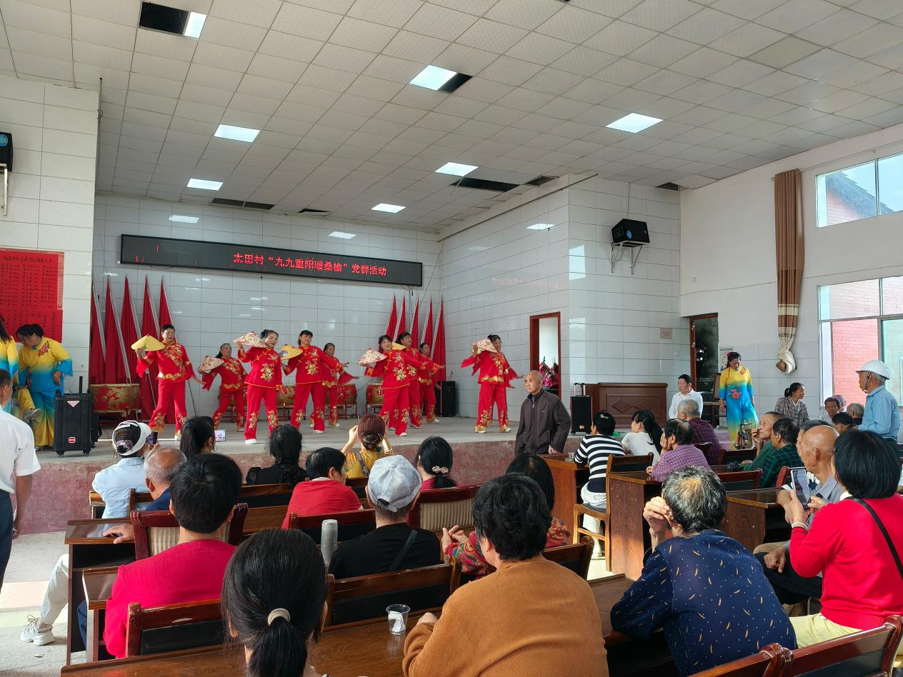 阵地聚人心 重阳暖桑榆——渌口区龙潭镇开展重阳节系列敬老活动