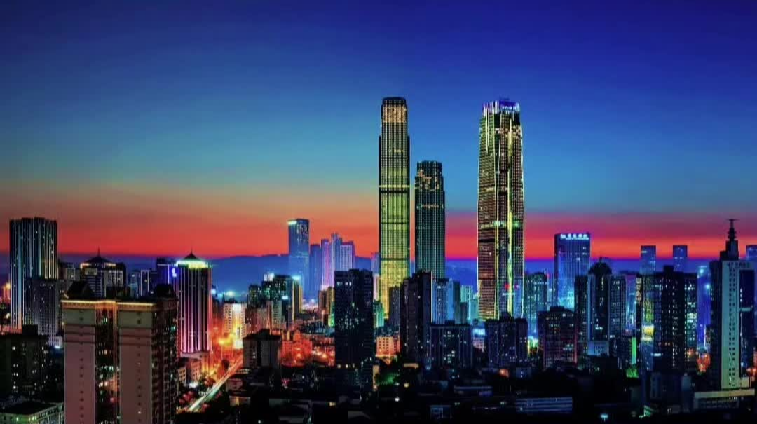 不用滤镜！这组湖南夜色大片，每一帧都能当壁纸