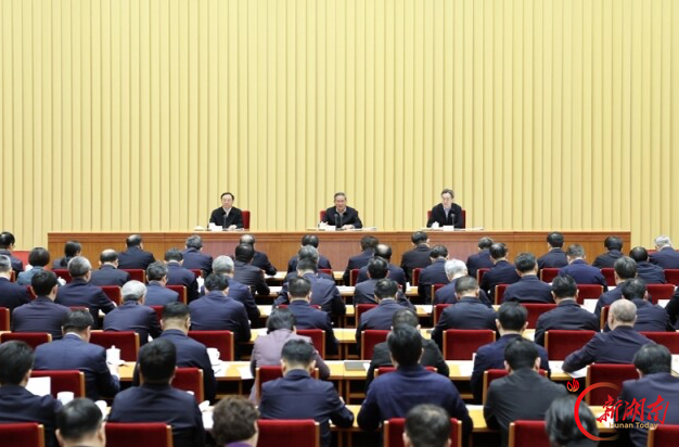 侃财邦丨3.2万亿元目标在前,湖南服务业怎么冲