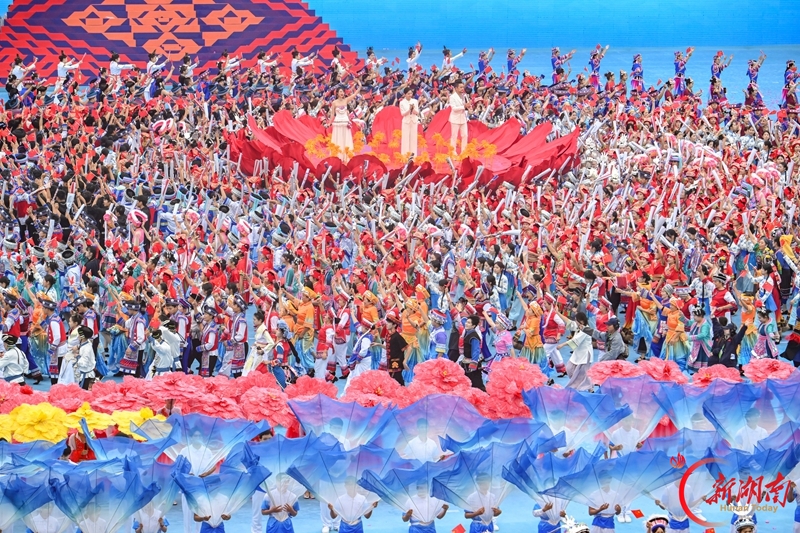 图集 | 湖南省第十一届少数民族传统体育运动会在张家界开幕