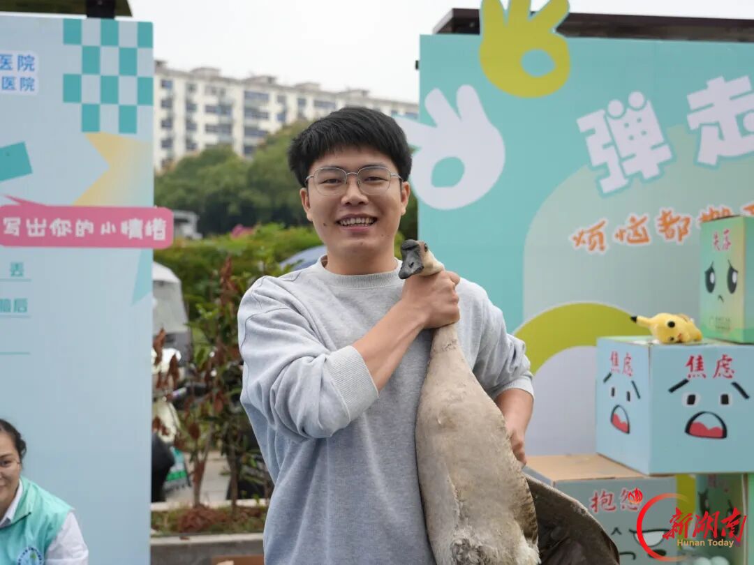 株洲市三医院门急诊综合大楼正式启用暨“心悦集市”热闹开市