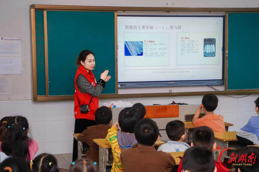 益阳市博物馆联合爱心企业举办公益活动,让小朋友们学到了、吃美了