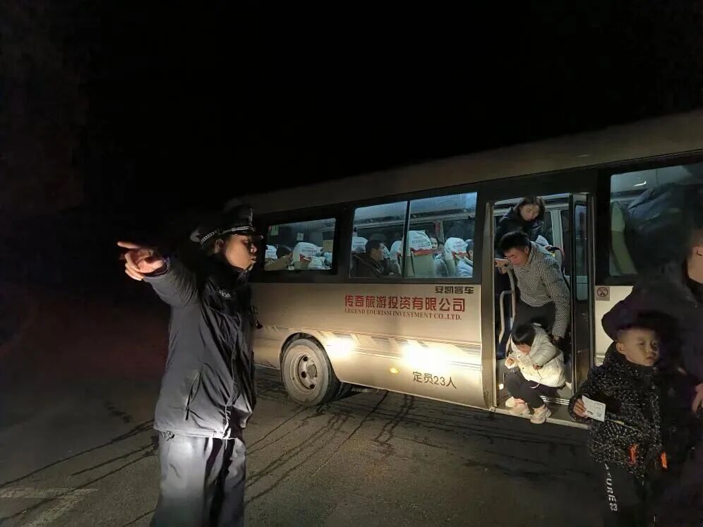 寻找“最美基层民警”②|宋锐:从绝壁救援到基层善治