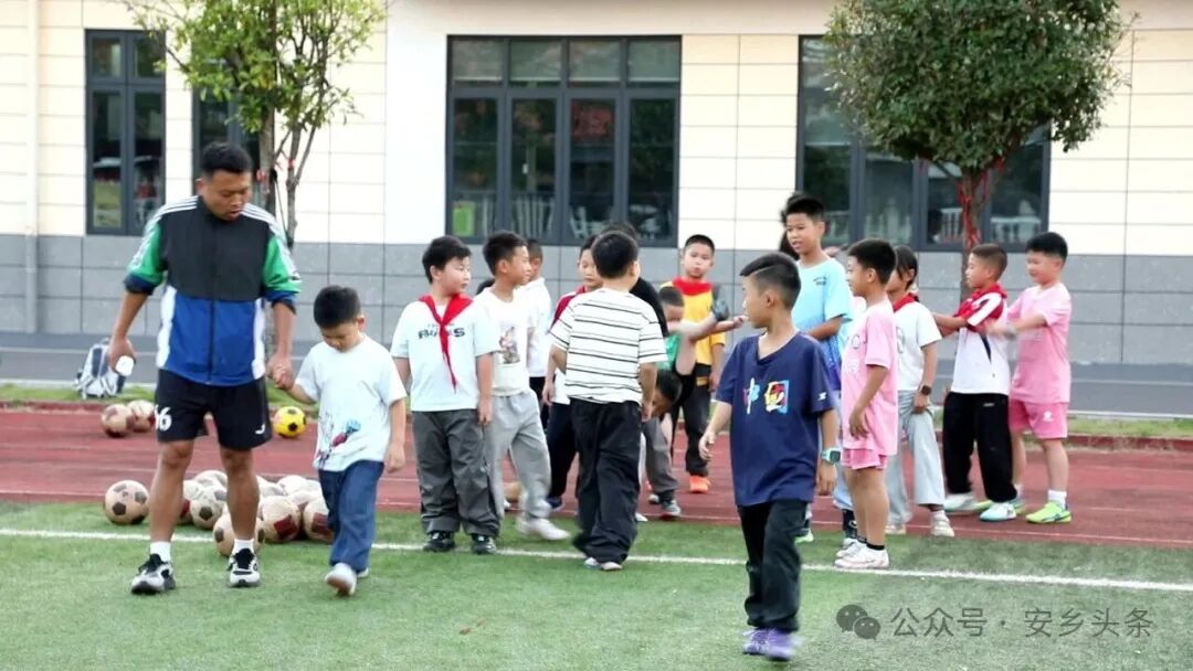 安乡:足下逐梦绿茵场 体教融合育少年