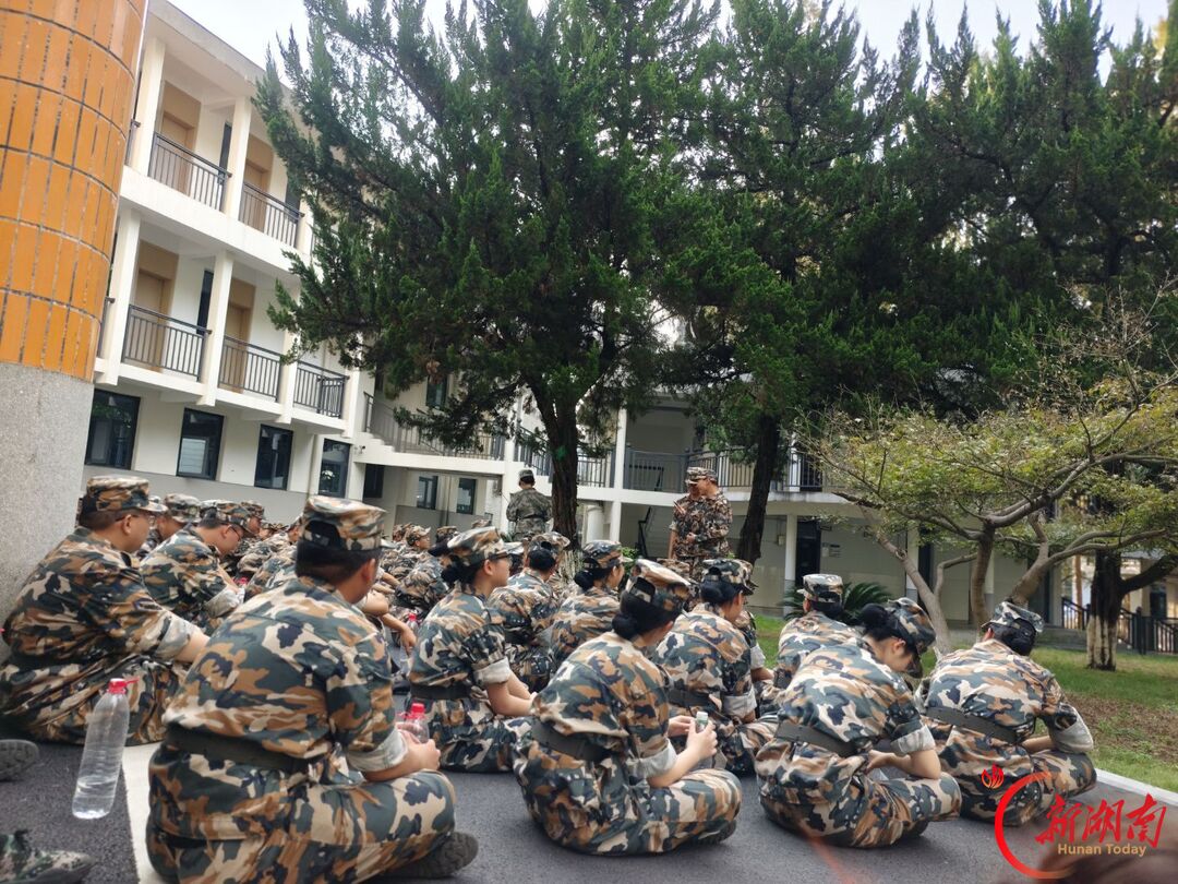 青春正步走丨汗水与欢歌交织的十月