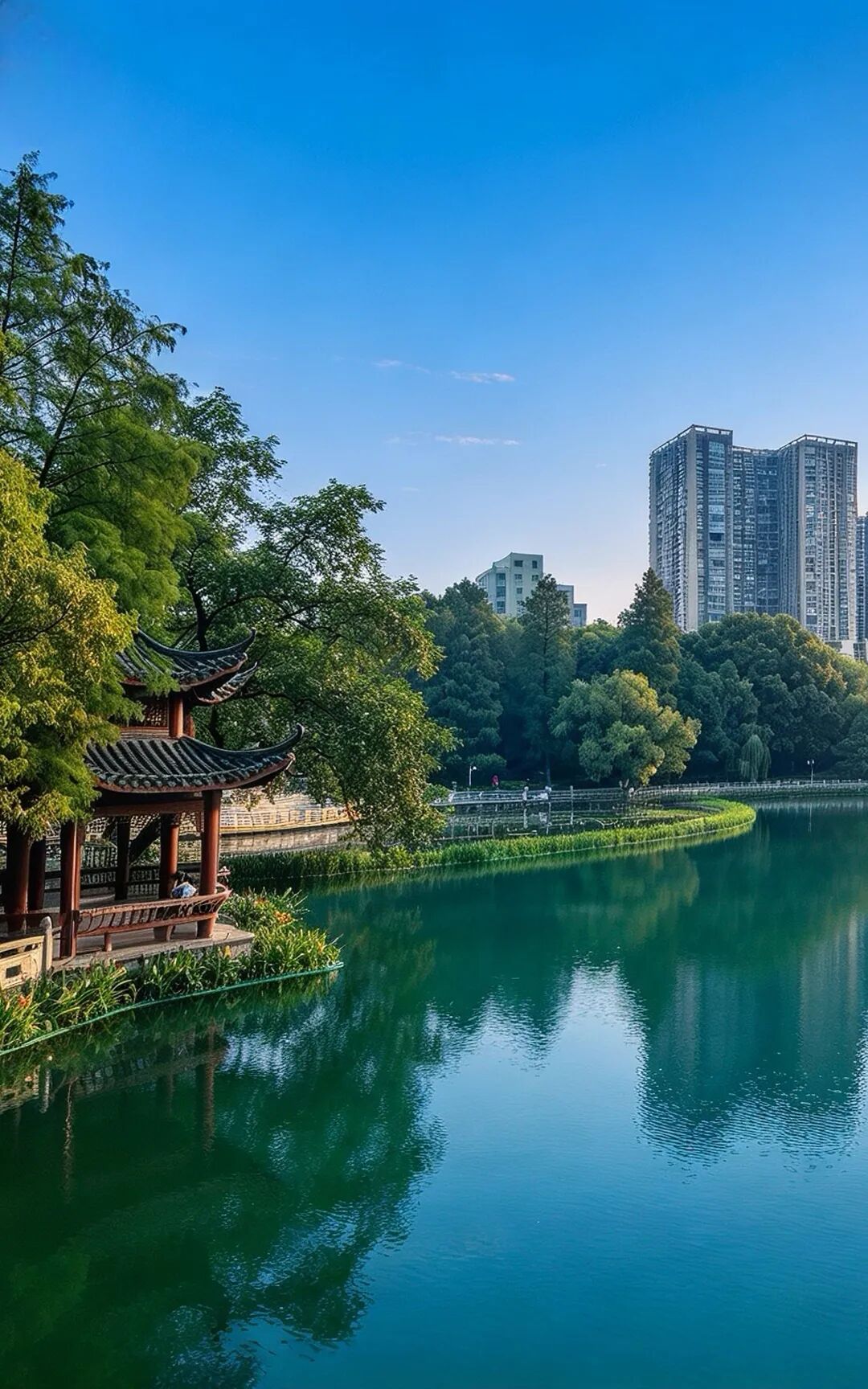 穿行一城街巷 邂逅娄星万般风采