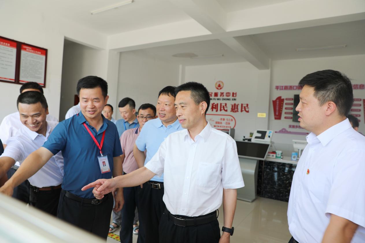 从洞庭湖到汨罗江：一所大学的十年山乡答卷