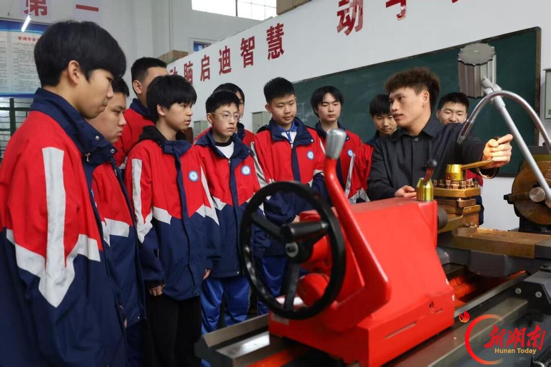 常德新德才职业学校:卅载弦歌传薪火 德技并修育栋梁