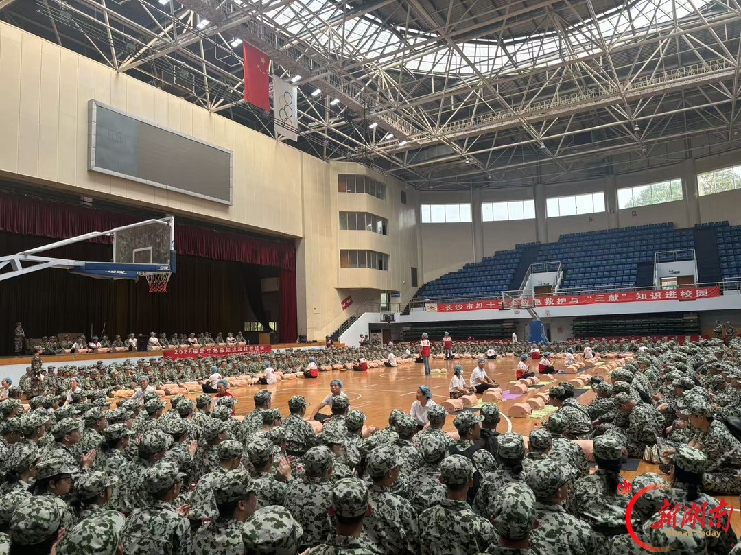 青春正步走|迷彩砺筋骨,“砼”心筑山河