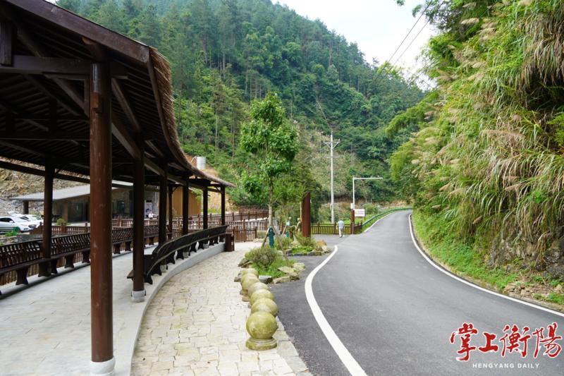 再添荣誉!祁东长腾公路上榜2026年“湖南省最美农村路”
