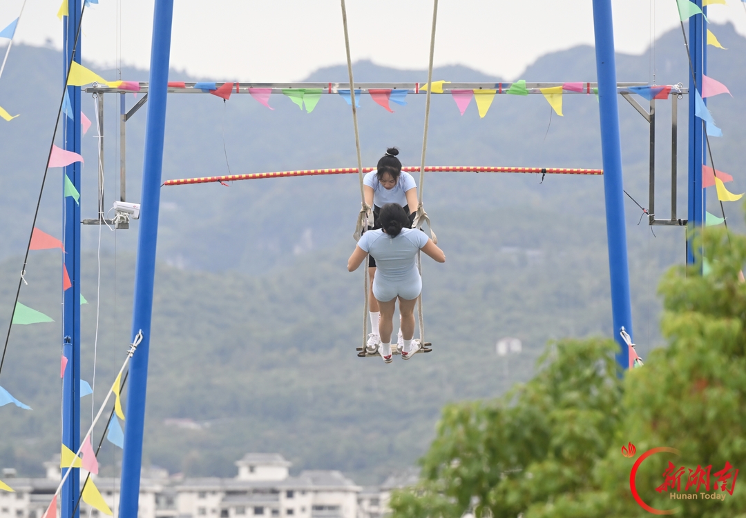 图集 | 凌空飞荡 触碰胜负