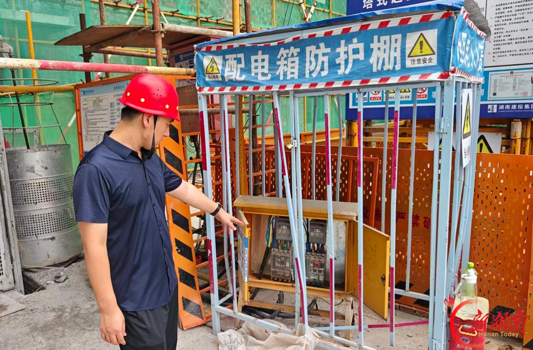 工伤预防进工地 筑牢防线护企行