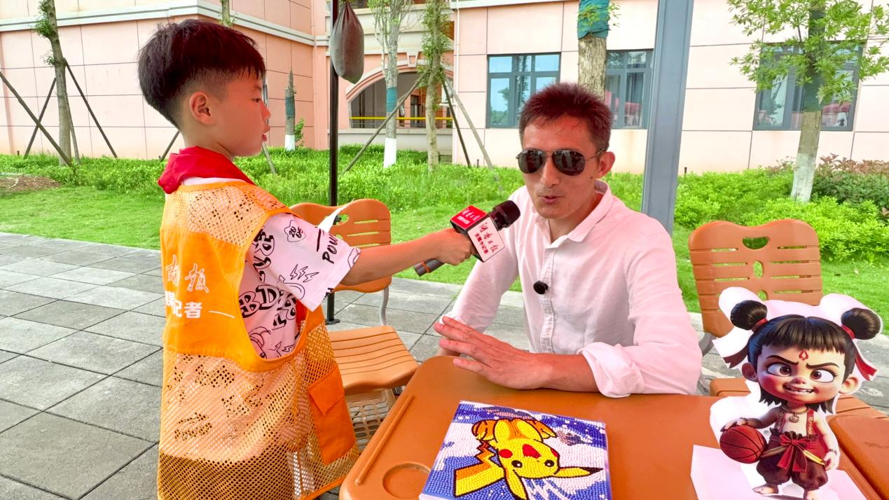 以行求知，以笔写心——长沙市一中云龙实验学校湖南日报全媒小记者这一年