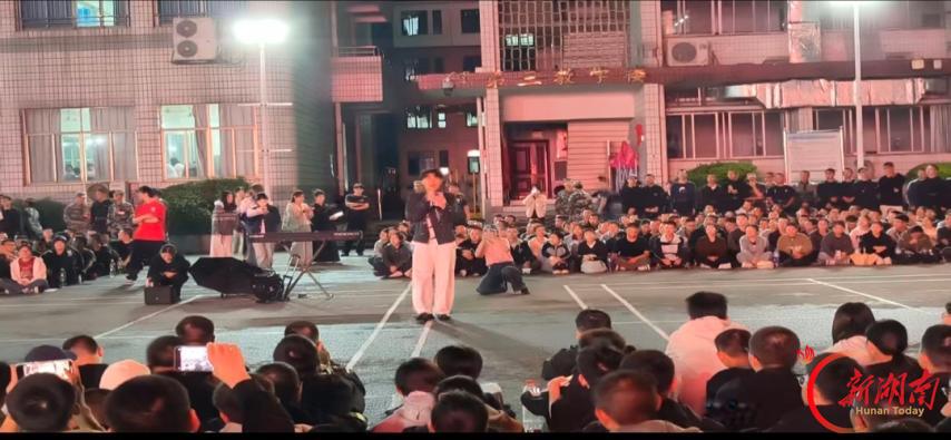 青春正步走丨汗水淬成长,军训见证少年蜕变