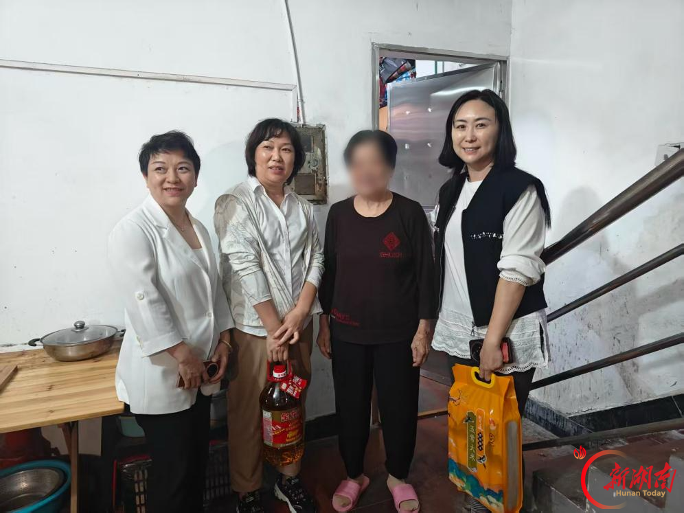 践行企业担当 情暖重阳佳节——华泰人寿湖南分公司开展重阳敬老志愿服务系列活动