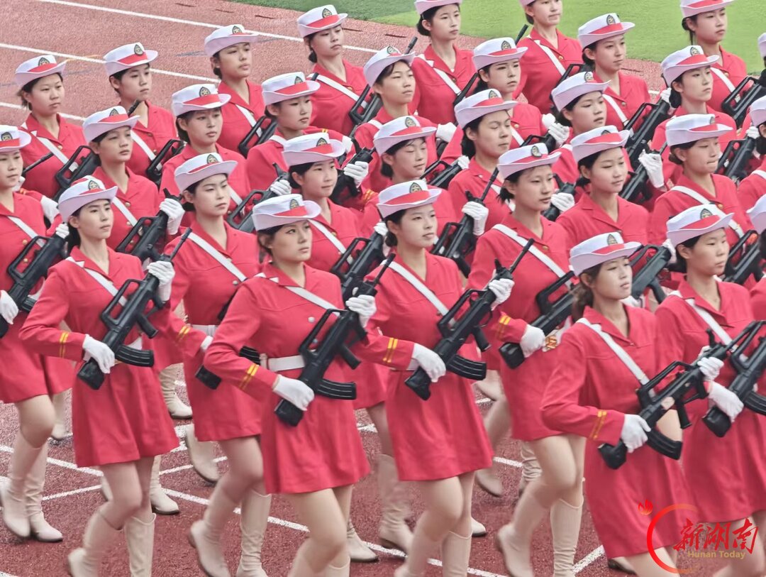 青春正步走丨彩排场上蓄势待发,愿明日汇演不负汗水