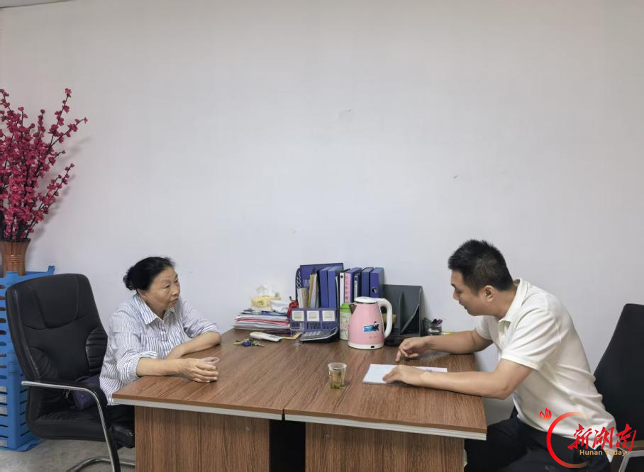 国补落地+银龄当家：荷塘区金钩花园小区老旧电梯焕新暖民心