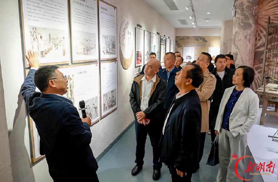 进村入点看治理 实地观摩学经验——全省普法骨干齐聚大瑶镇杨花村,沉浸式探访基层法治建设做法成效