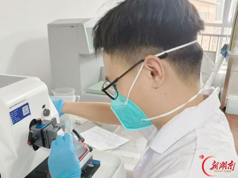 深耕移植疑难病例，南华附二刘勇医师在全国器官移植大会上分享罕见病诊疗成果