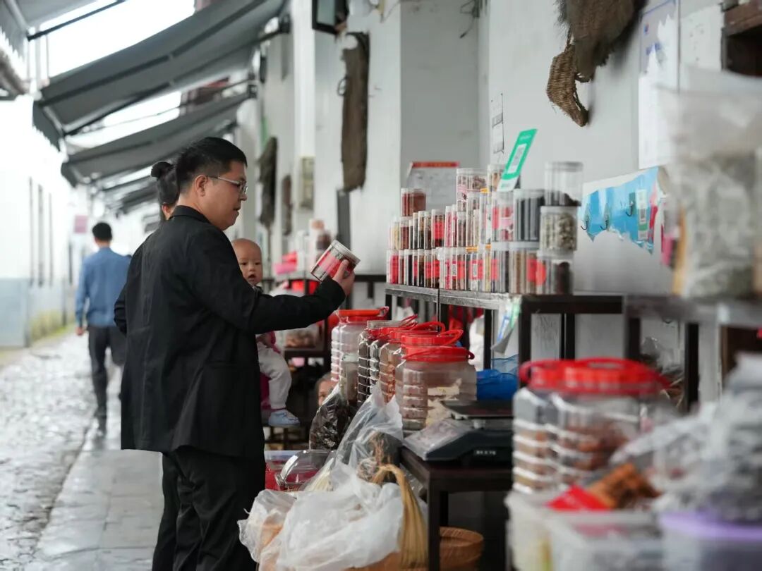 特稿丨我们的长征，永续鱼水深情