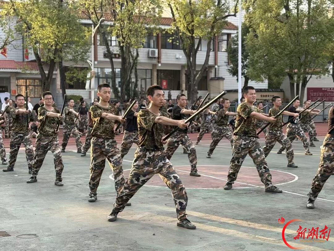 青春正步走|砺志展锋芒