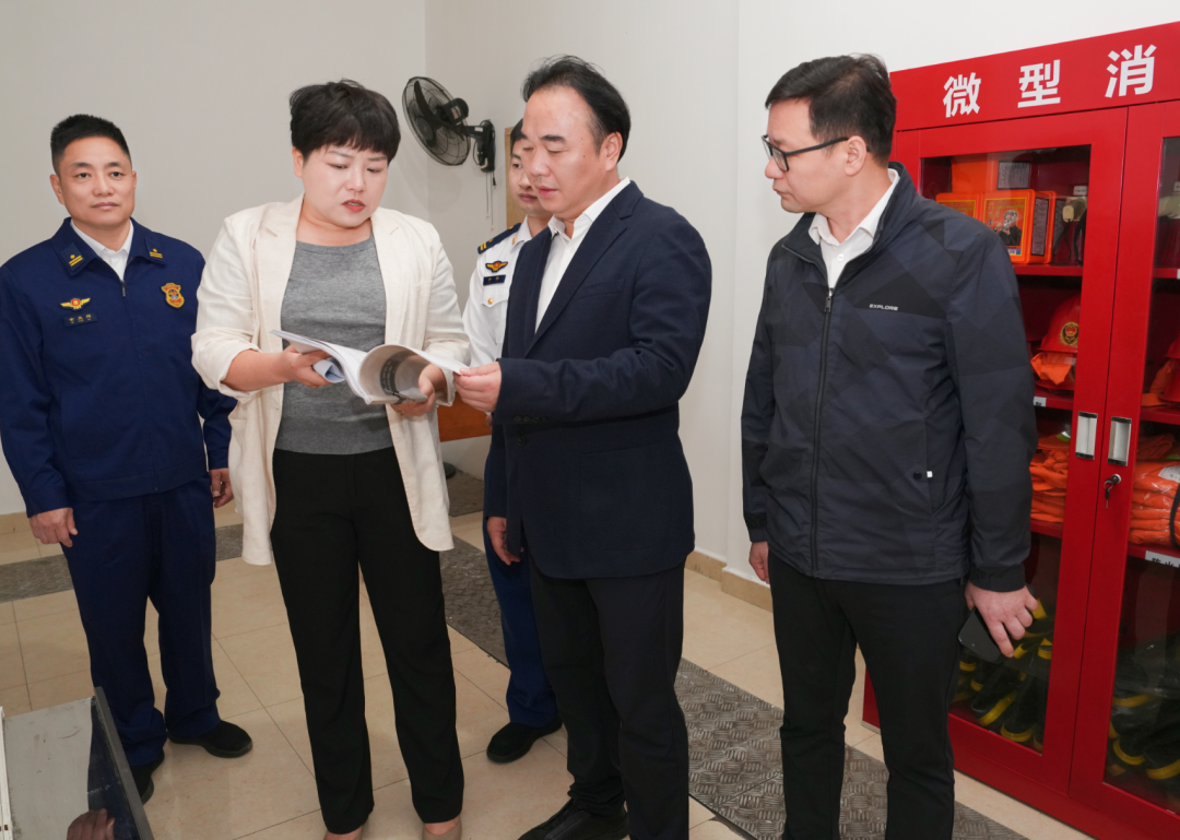 蔡锋调研雨花区消防工作