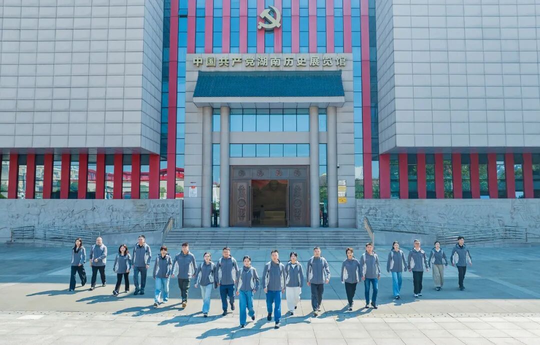 湘伴｜湖南日报“90后”记者重走长征路，9场直播，找到了什么？