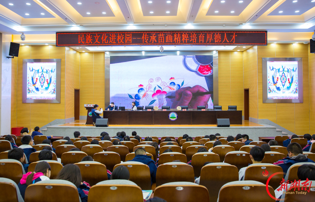 石榴结籽向阳红