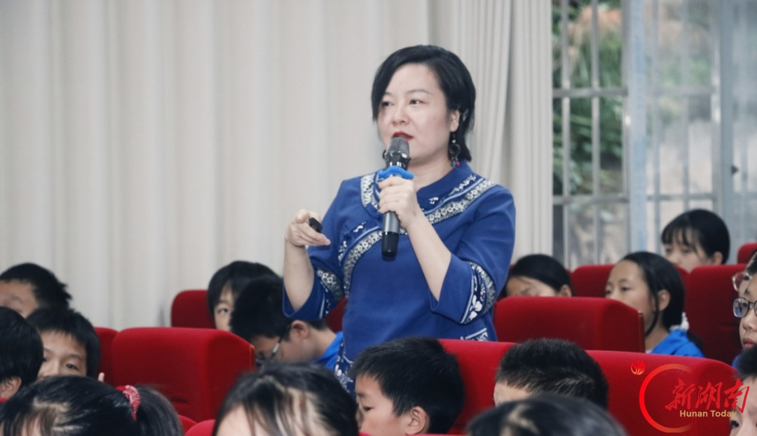 和作家面对面 与好书肩并肩