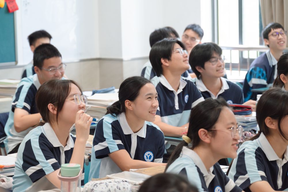 陈妤颉的“双线成长”