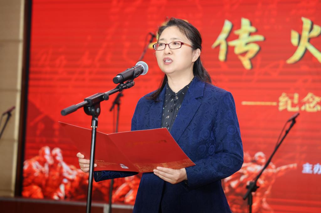 歌传火种 讲映烛光 湖南中医药大学第二附属医院举办纪念中国工农红军长征胜利90周年歌咏比赛