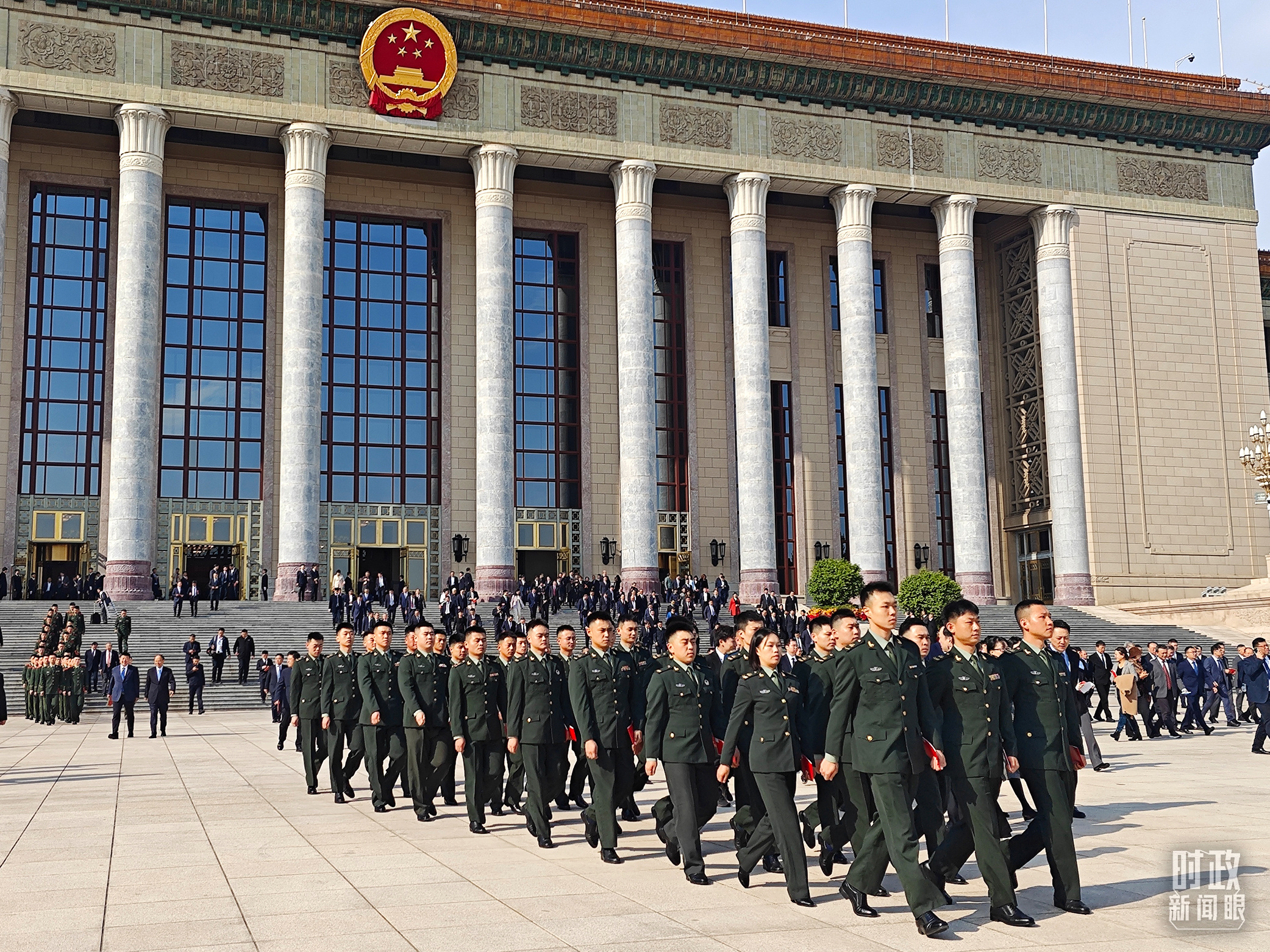 时政新闻眼丨如何走好新的长征路？习近平提出“五个必须”