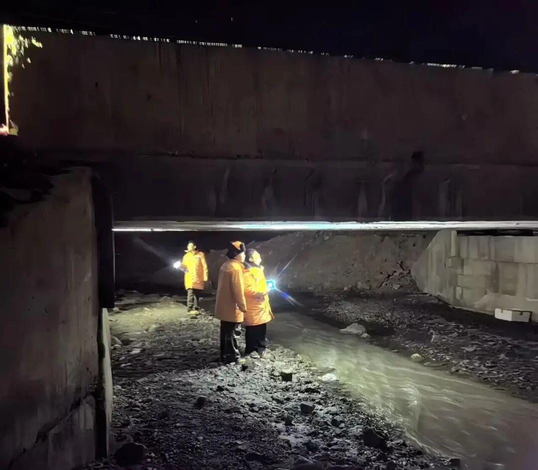 西藏自治区交通运输厅启动应对那曲市巴青县7.0级地震二级应急响应