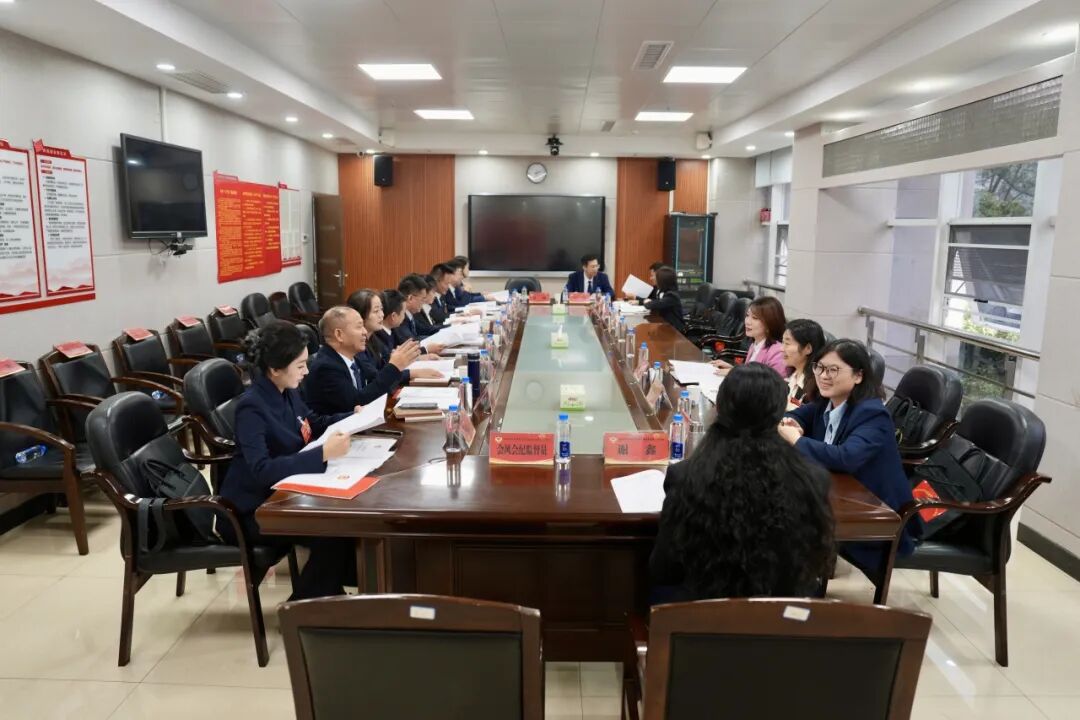 政协委员今日报到！雨花进入“两会时间”