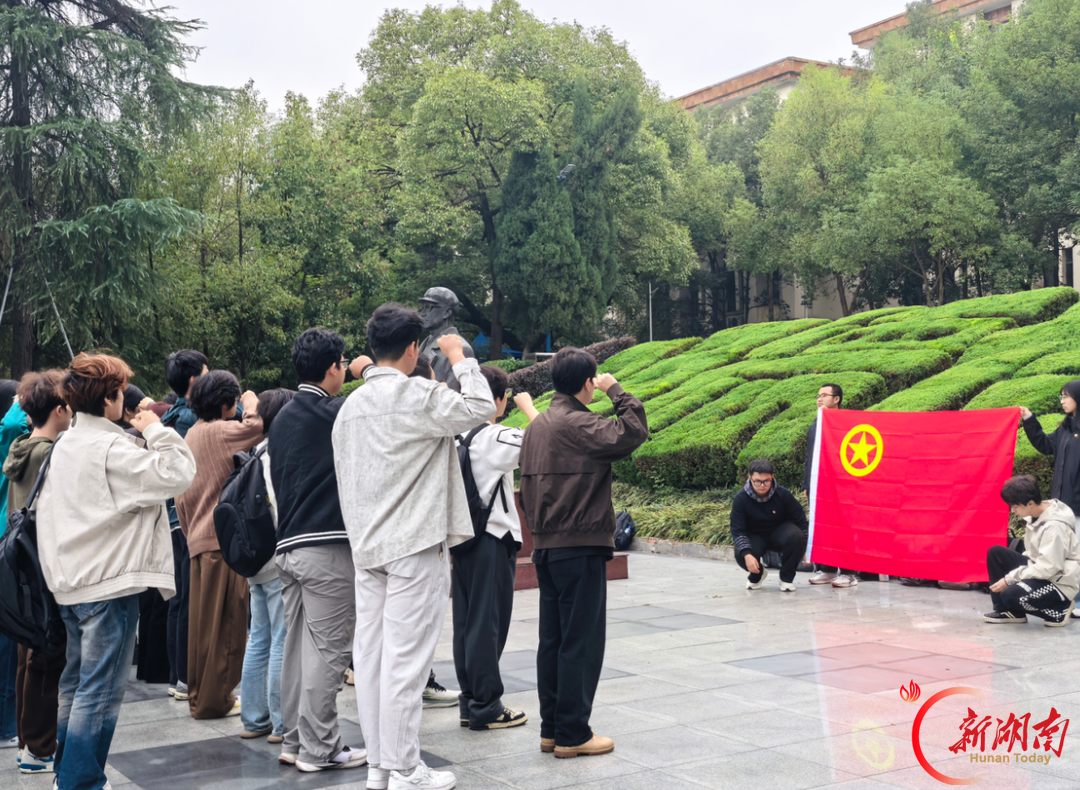 南华核院开展“赓续长征红色血脉，勇担青年时代使命”主题团日活动