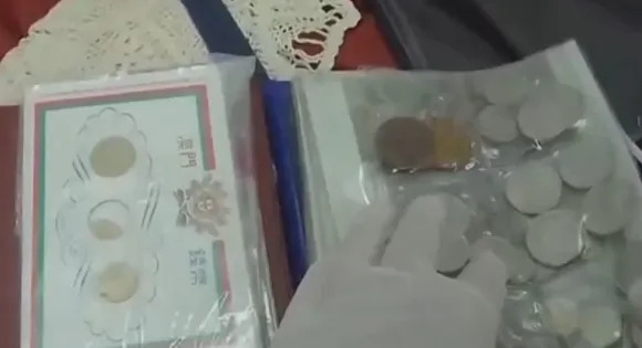 夫妻携242枚商周至民国时期钱币出国,想送给国外定居子女,被海关查扣