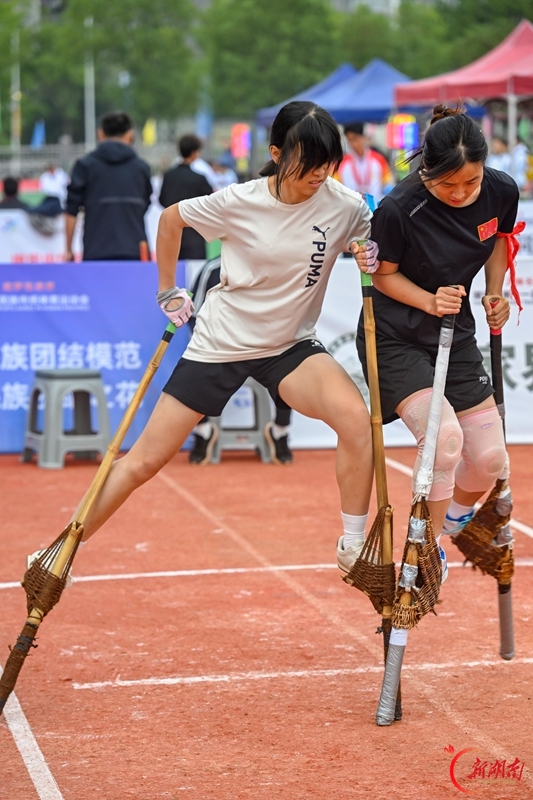 图集 | 脚踩竹马 高脚对抗