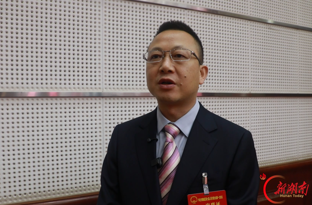 【砥砺奋进“鹤”启程——鹤城区两会报道】区七届人大一次会议闭幕 人大代表接续奋斗谱华章