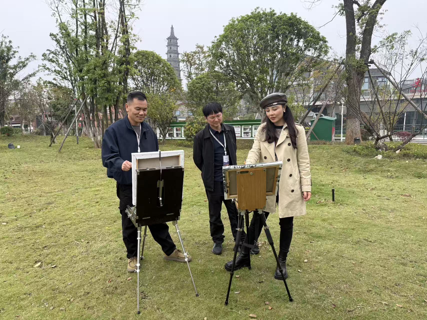 画家组团画岳阳,老城烟火有了艺术打开方式
