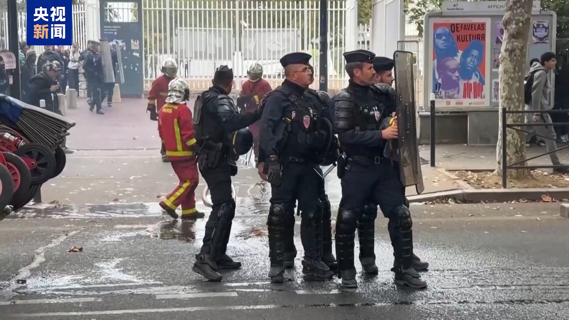 俄乌达成一项暂时停火协议 两超级油轮在霍尔木兹海峡触雷爆炸