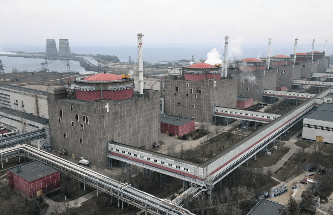 俄乌达成一项暂时停火协议 两超级油轮在霍尔木兹海峡触雷爆炸