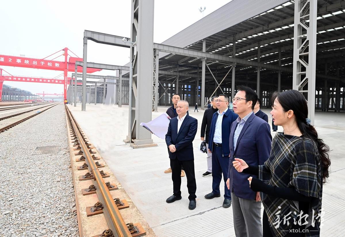 胡贺波率队深入重点企业项目走访调研