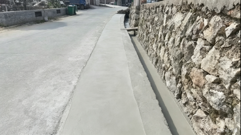 新邵县雀塘镇棠梓山村沟渠焕新 赋能省级和美乡村建设